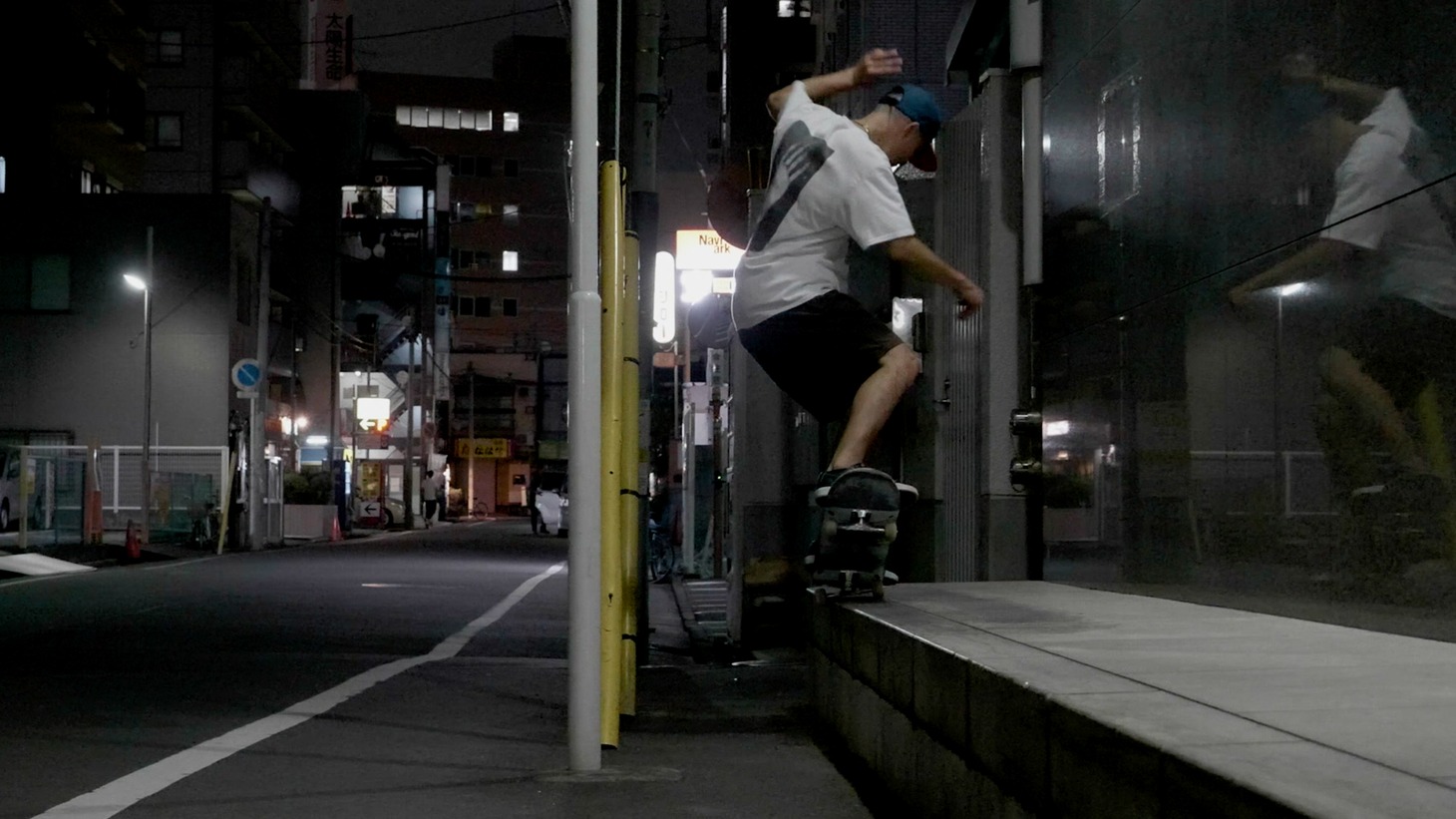 「“SYMBIOSIS”」より。