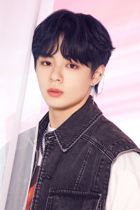 鶴房汐恩（JO1）