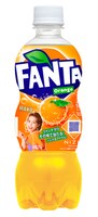 「ファンタ オレンジ」NiziU限定デザインボトル。MAKOバージョン。