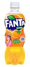「ファンタ オレンジ」NiziU限定デザインボトル。MAYUKAバージョン。