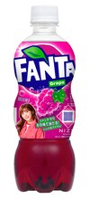 「ファンタ グレープ」NiziU限定デザインボトル。MIIHIバージョン。