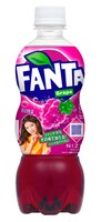 「ファンタ グレープ」NiziU限定デザインボトル。RIMAバージョン。