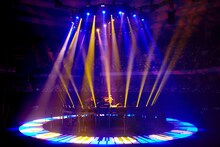 まらしぃ「marasy piano live in BUDOKAN」の様子。（Photo by ishizaka daisuke）