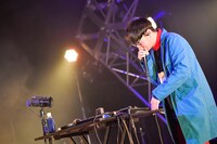 SO-SO（SARUKANI）（Photo by AZUSA TAKADA）