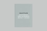 「YELLOW PASS」継続特典の「GRATITUDE OUTTAKES GEN HOSHINO 2010-2020」。