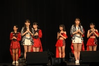 「Hello! Project 研修生発表会 2021 3月 ～Yell～」東京・Zepp Tokyo公演の様子。（写真提供：アップフロントプロモーション）