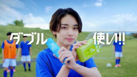 「SEA BREEZE」CM「ど青春オムニバス」編より。