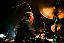 もりもりもと（Dr, Cho）（撮影：オイケカオリ）