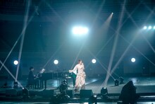 「蒼井翔太 ONLINE LIVE at 日本武道館 うたいびと」の様子。