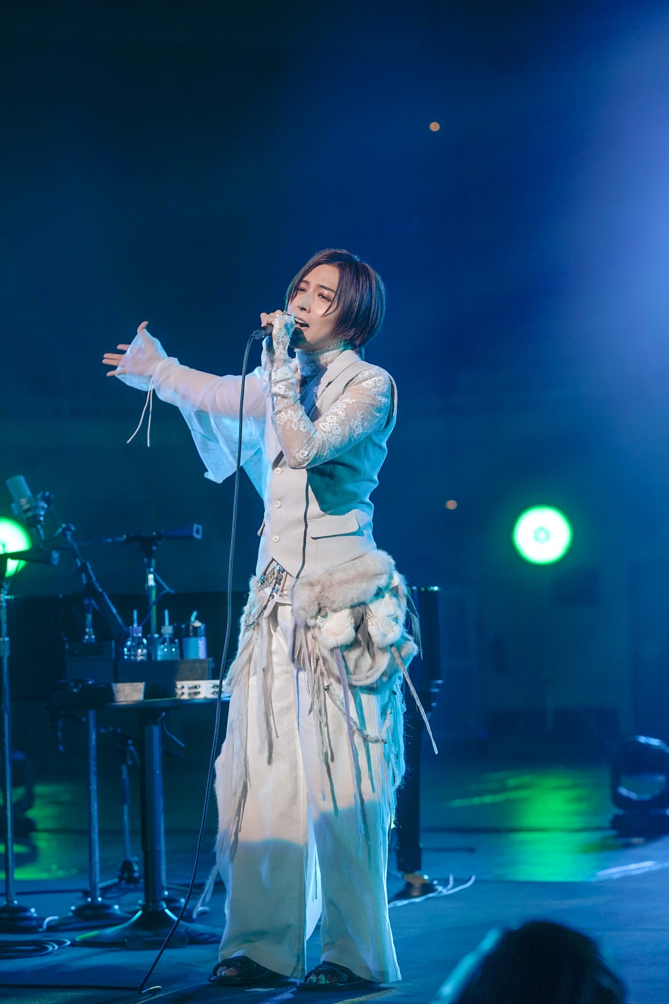 蒼井翔太