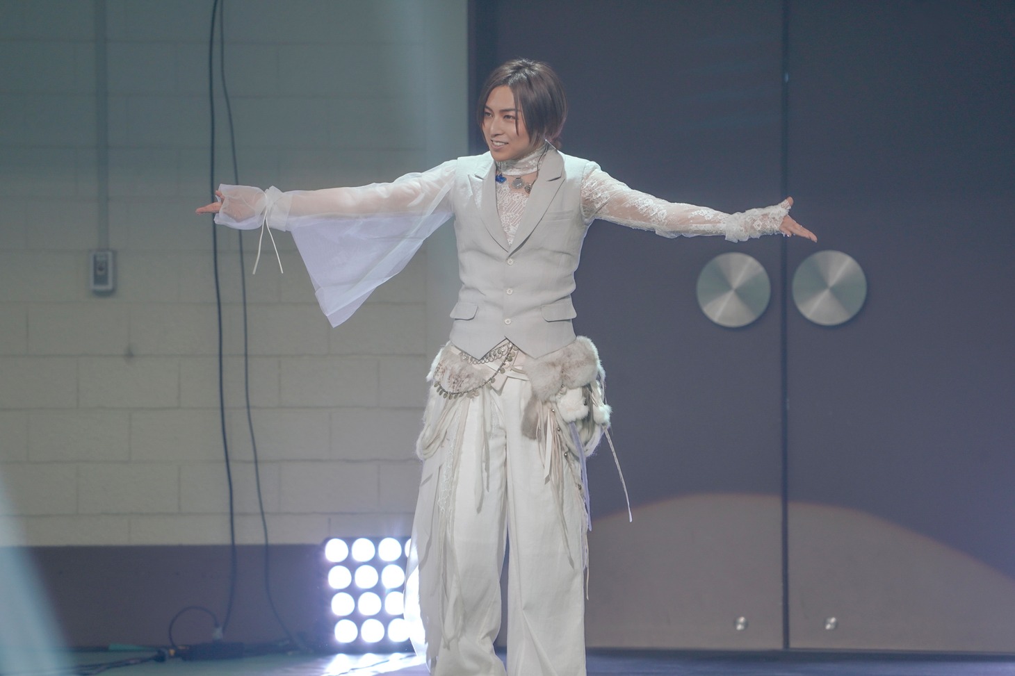 蒼井翔太