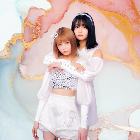 femme fatale「鼓動 / ピューピル」ジャケット