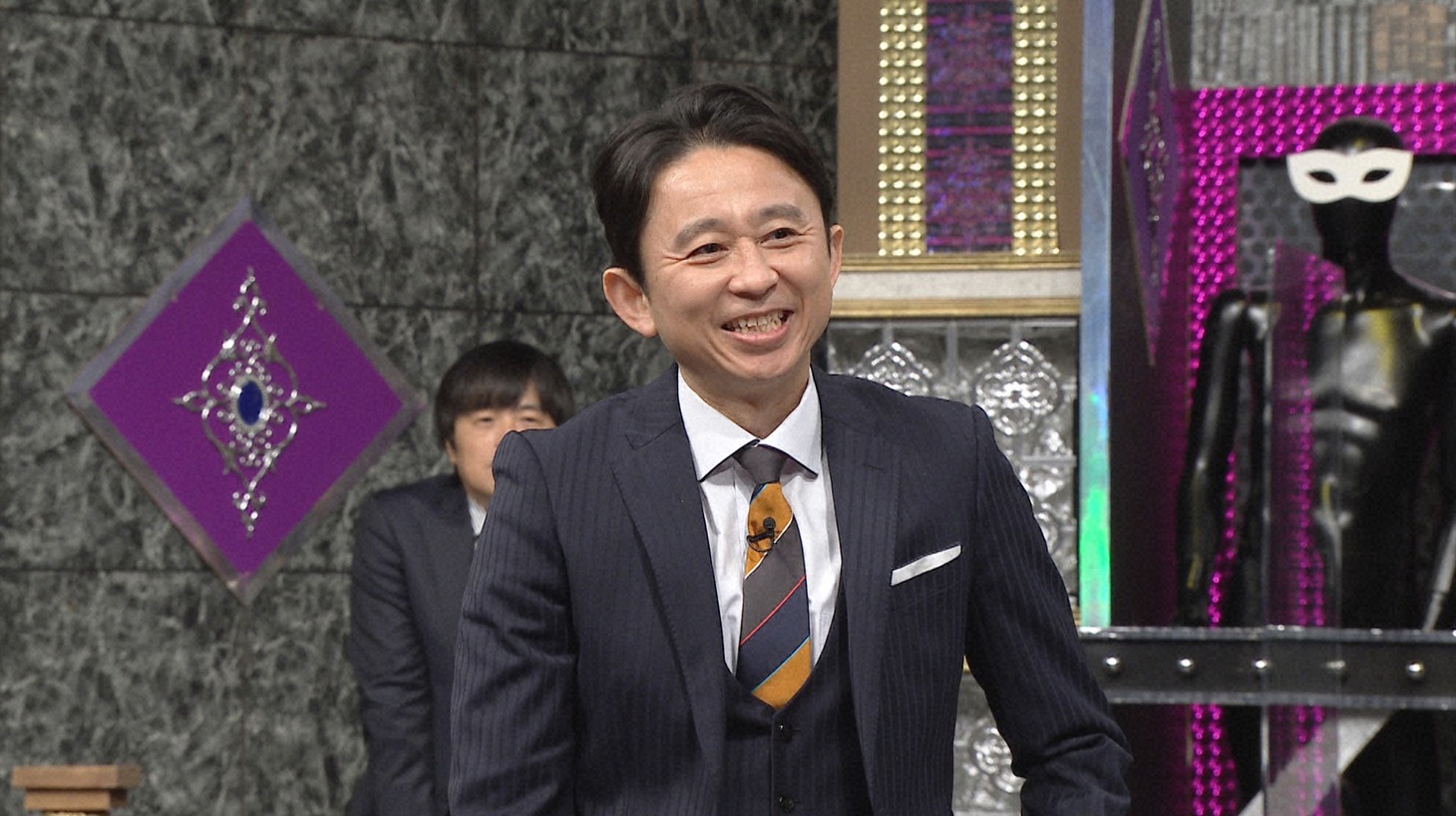 有吉弘行