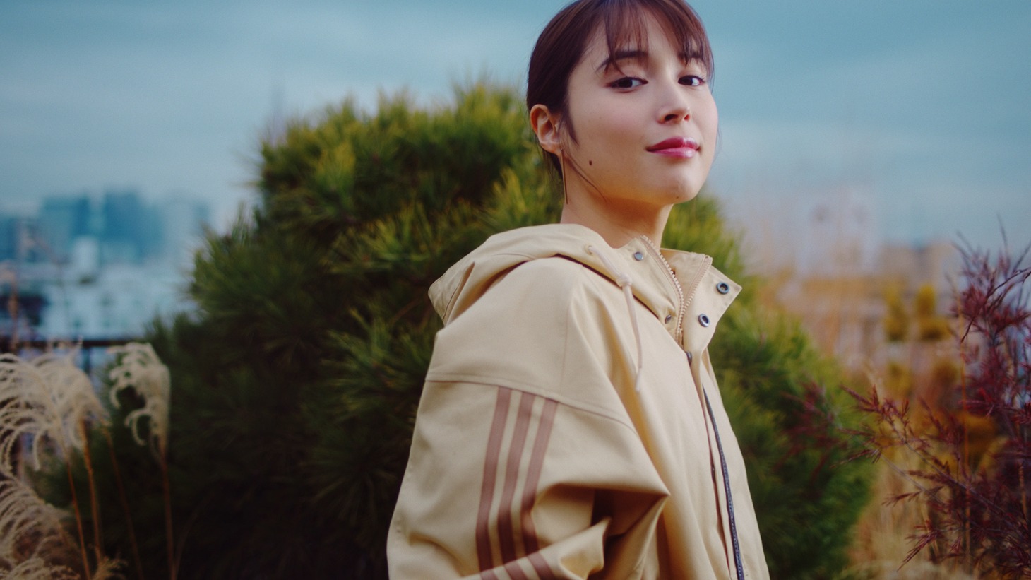 「adidas 2021 S/S Collection」スペシャルムービーより。