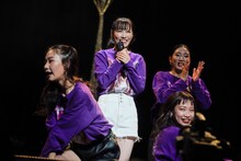 高城れに「まるごとれにちゃん0202スプリングツアー2021」愛知・名古屋国際会議場センチュリーホール公演の様子。（撮影：上飯坂一 ）