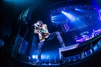 渋谷龍太（Vo）（撮影：青木カズロー）