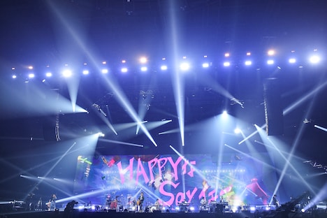 いきものがかり「いきものがかり デビュー15周年だよ!!! 〜会いにいくよ〜特別配信ライブ」の様子。（撮影：岸田哲平）