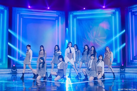 「IZ*ONE ONLINE CONCERT [ONE, THE STORY] 」の様子。（写真提供：OFF THE RECORD）