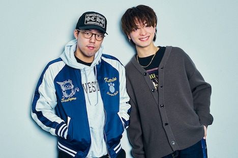 左から世界、木村慧人。(撮影:友野雄)