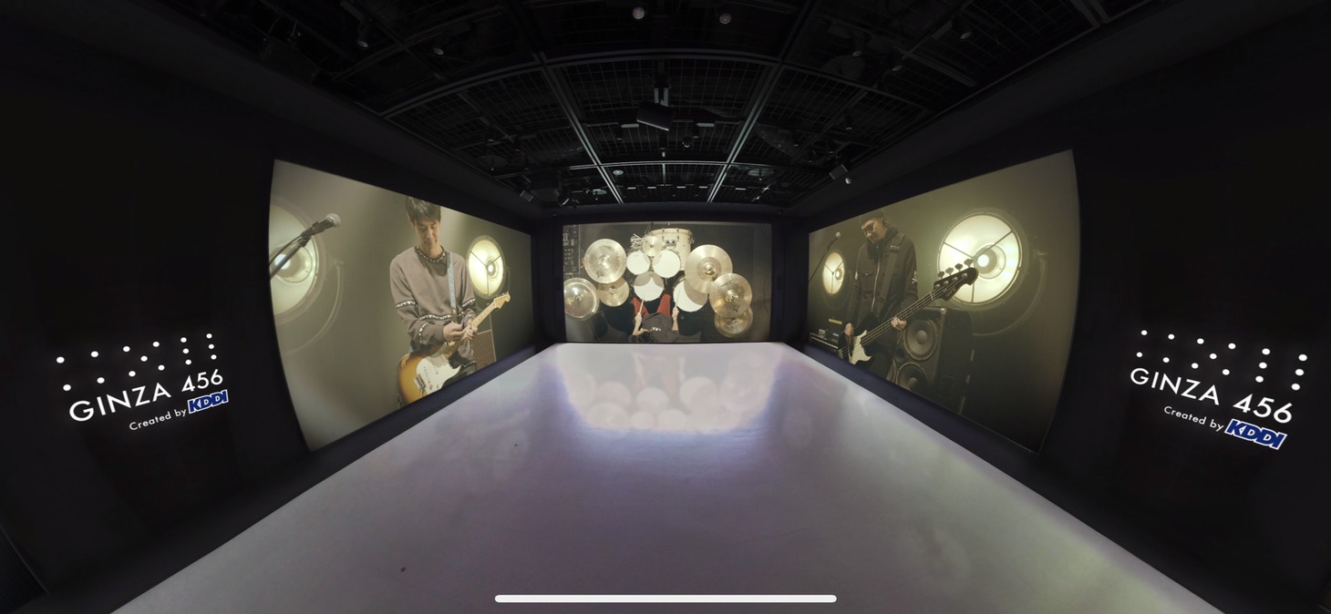 「新音楽視聴体験 音のVR」の様子。