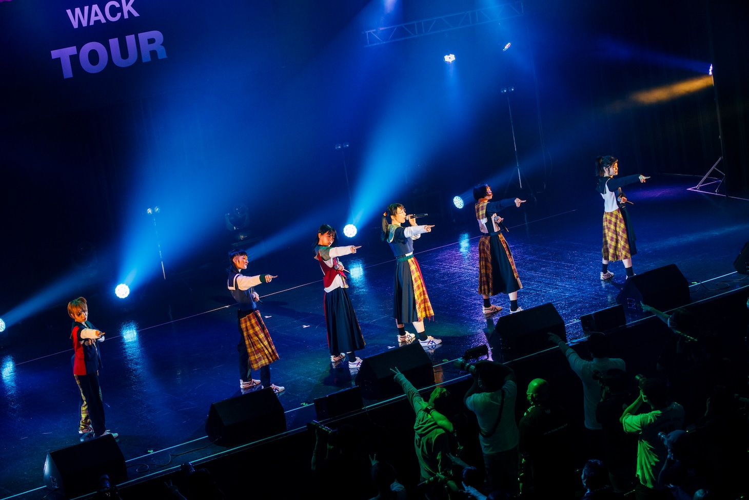 BiSH（Photo by sotobayashi kenta）