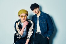 左から瀬口黎弥、佐藤大樹。（撮影：友野雄）