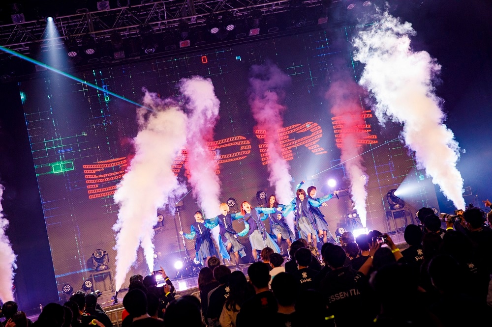 EMPiRE（Photo by sotobayashi kenta）