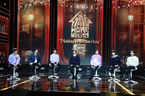 「Stray Kids "STAYing Home Meeting" supported by au」の様子。（写真提供：ソニー・ミュージックレーベルズ）