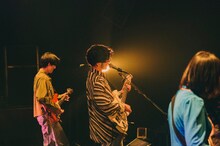 「MONO NO AWARE TOUR 2021」東京・TSUTAYA O-EAST公演の様子。（撮影：マスダレンゾ）