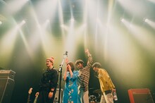 「MONO NO AWARE TOUR 2021」東京・TSUTAYA O-EAST公演の様子。（撮影：マスダレンゾ）