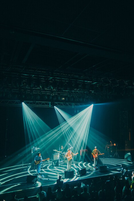 「MONO NO AWARE TOUR 2021」東京・TSUTAYA O-EAST公演の様子。（撮影：マスダレンゾ）