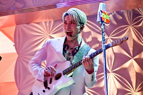 MIYAVI (c)TBS