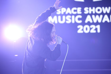 R-指定（Creepy Nuts）