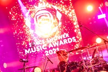 Spear Rib（Dr / MAN WITH A MISSION）