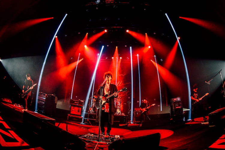 9mm Parabellum Bullet レア曲連発の 特濃 ワンマン みんなわかりました ライブレポート 写真7枚 音楽ナタリー 9mm Parabellum Bullet レア曲連発の 特濃 ワンマン みんなわかりました ライブレポート 写真7枚 音楽ナタリー