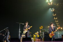 「Untitled」を披露する[Alexandros]。（撮影：河本悠貴）