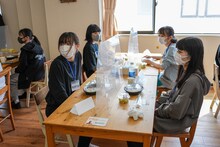 「WACK合同オーディション2021」2日目の昼食の様子。