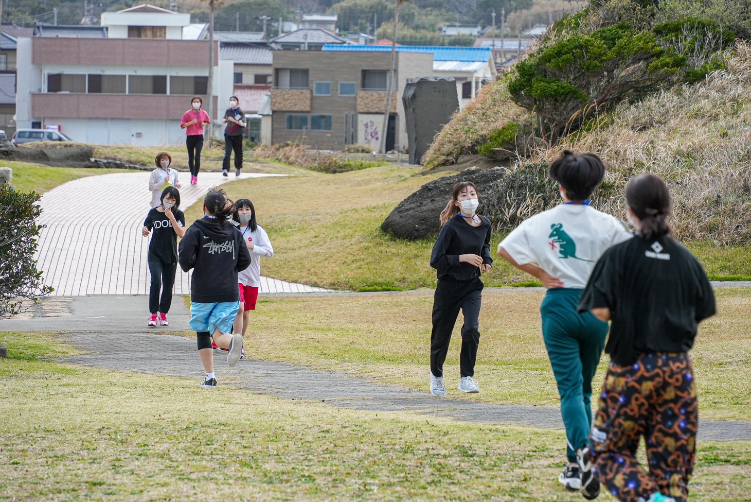 「WACK合同オーディション2021」2日目の早朝マラソンの様子。