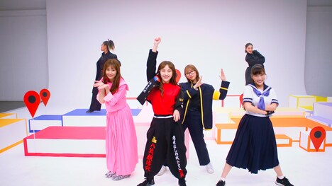 ももいろクローバーZ「DECORATION」ライブ映像より。