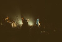 「DYGL SPRING TOUR 2021」東京・TSUTAYA O-EAST公演の様子。（Photo by ERINA UEMURA）