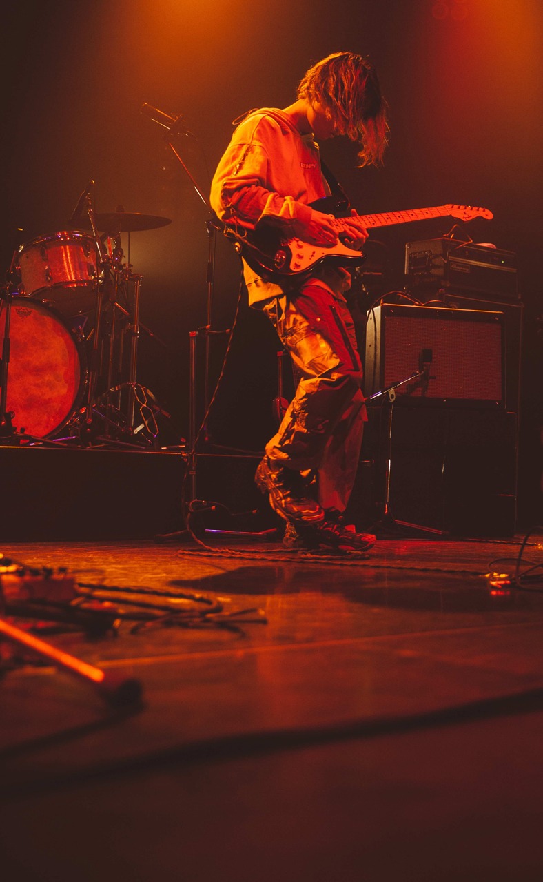 Nobuki Akiyama（Vo, G）（Photo by ERINA UEMURA）