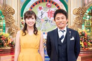 「プレバト!!」アシスタントの玉巻映美とMCの浜田雅功。 (c)TBS