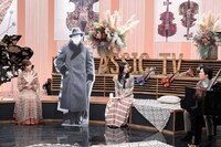 左から鈴木愛理、milet、清塚信也。（写真提供：NHK）