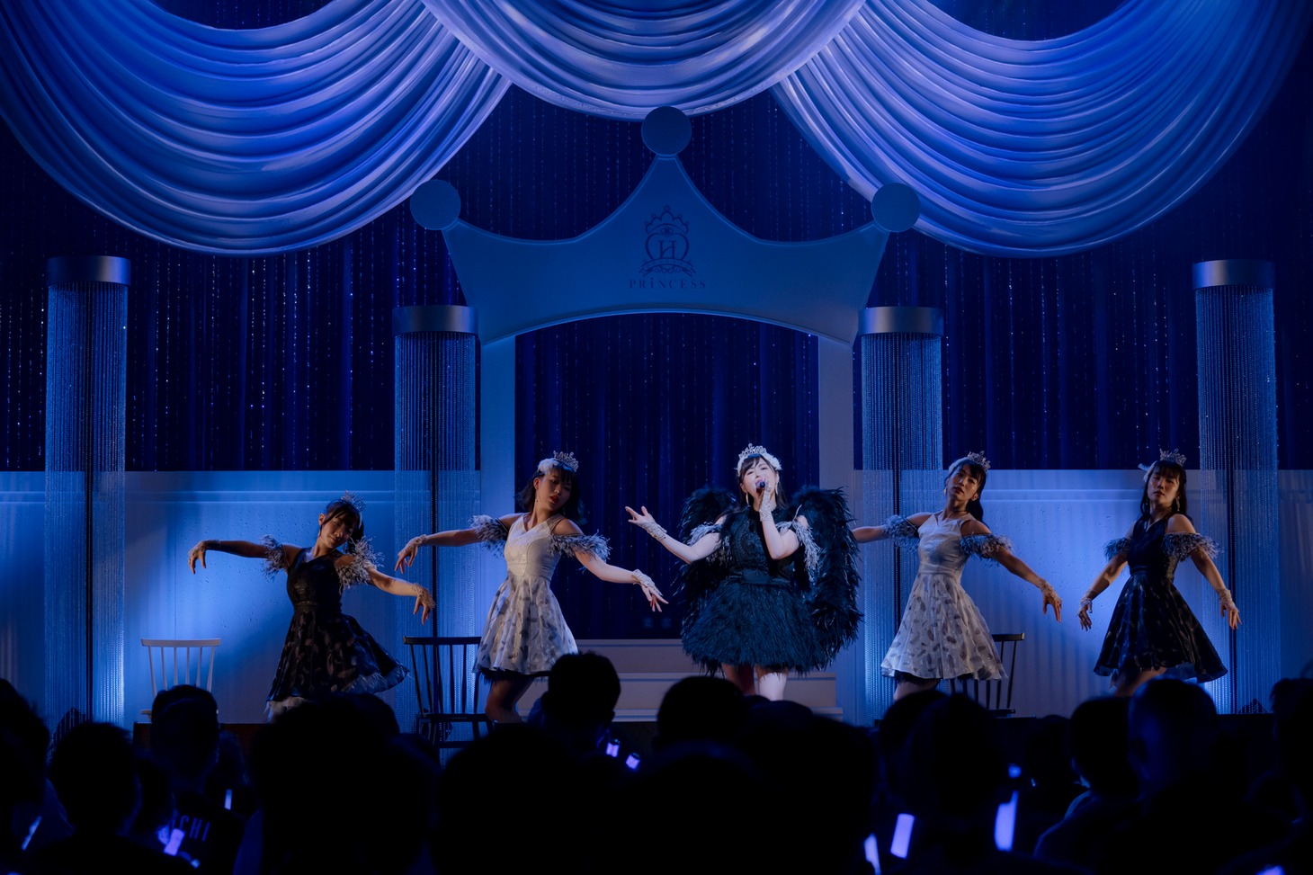 「放課後プリンセス 舞花卒業LIVE 2021～Thankful flowers～」の様子。