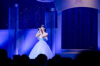 ソロ曲「My love song」を歌う舞花。