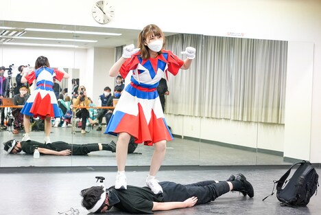 WACK写真の堂前氏、平山氏。