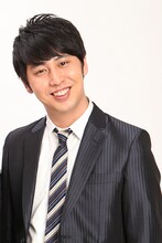 屋敷裕政（ニューヨーク）