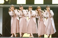 日向坂46「デビュー2周年記念　Special 2days～春の大ユニット祭り“おひさまベスト・プレイリスト2021”～」の様子。（撮影：上山陽介）
