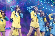 日向坂46「デビュー2周年記念 Special 2days ～MEMORIAL LIVE：2回目のひな誕祭～」の様子。（撮影：上山陽介）