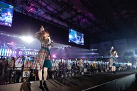 日向坂46「デビュー2周年記念 Special 2days ～MEMORIAL LIVE：2回目のひな誕祭～」の様子。（撮影：上山陽介）
